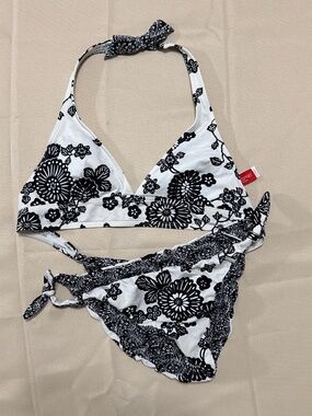 Black and White Floral Boho bikini